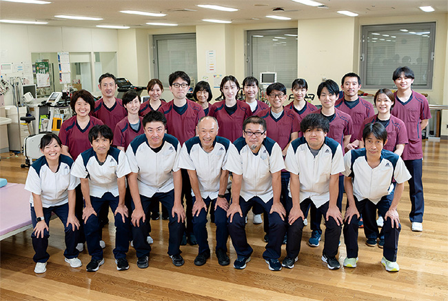 理学療法士、作業療法士（OT）、言語聴覚士の方々の写真