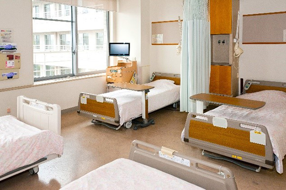 産科病棟4床部屋（差額室料なし）の画像